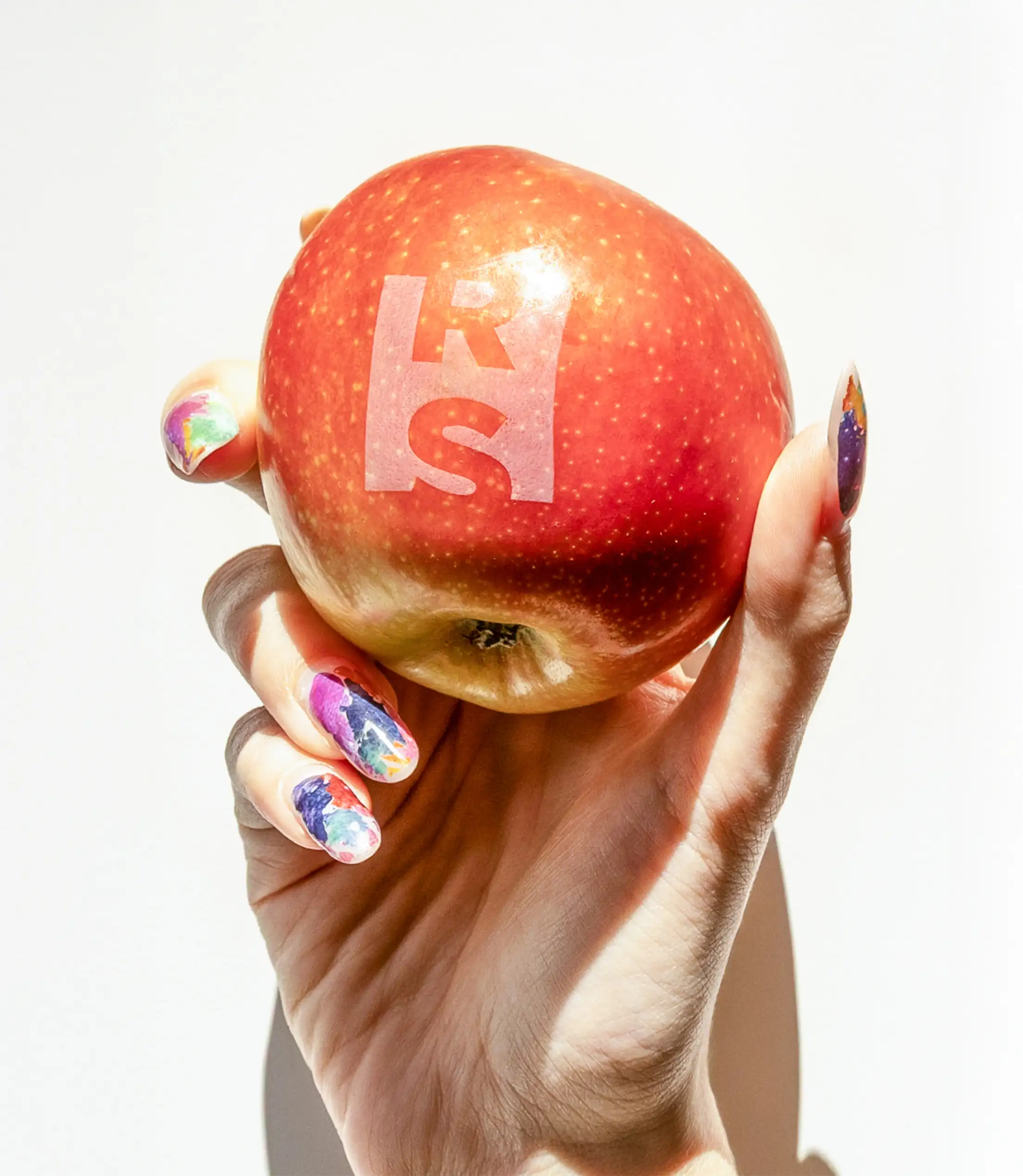 Img_grande_gauche_Pomme_logote_evenement_530x610