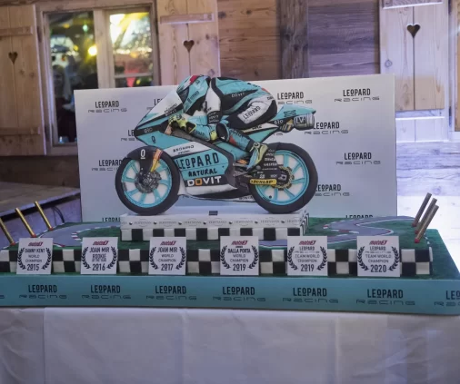 Slider_gateau_event-leopard_2023