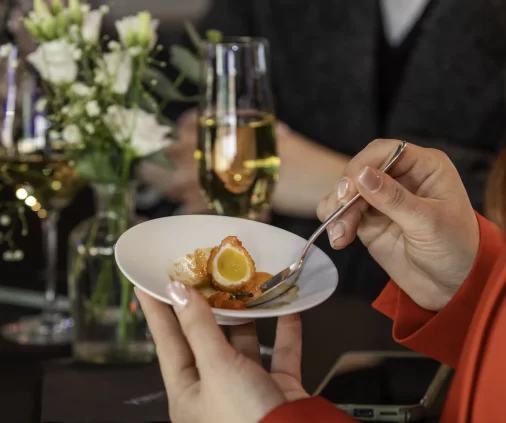 slider_amuse-bouche_ceremonie-de-la-pierre_stairs